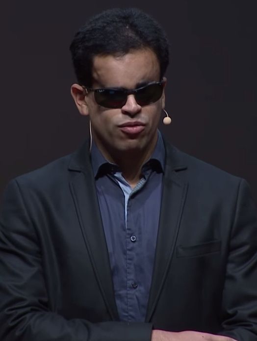 Conférence Esprit d'équipe et collectif avec Salim Ejnaïni