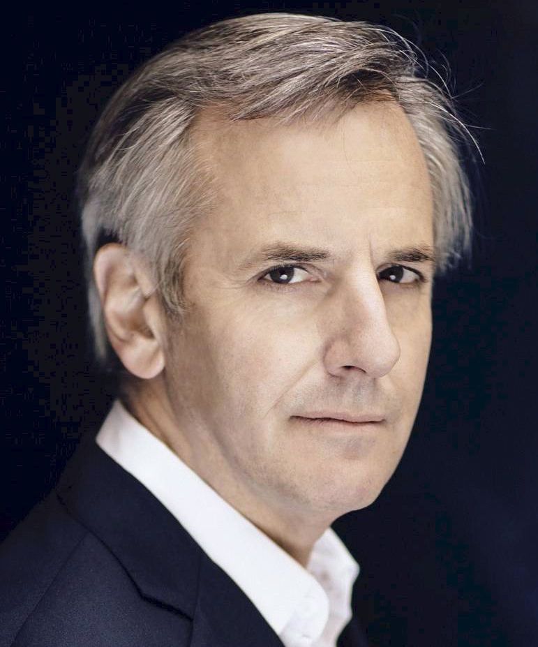 Conférence Animation d'événement avec Bernard De la Villardière